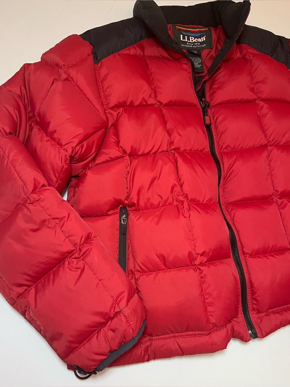 LL Bean Retro Puffer Jacket, Womens L, red black goose down